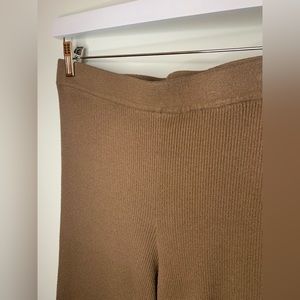 Tahari size large brown lounge/comfy pants